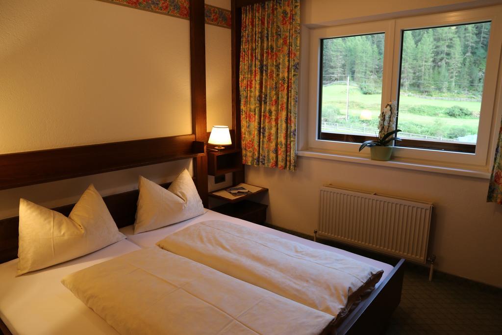 Ferienhaus Brigitte Längenfeld Cameră foto